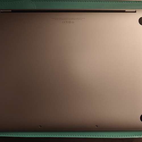 Apple MacBook Pro 13吋 2019 頂配（i7 16GB 1TB）