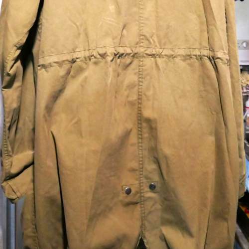 外國買入..中長軍服