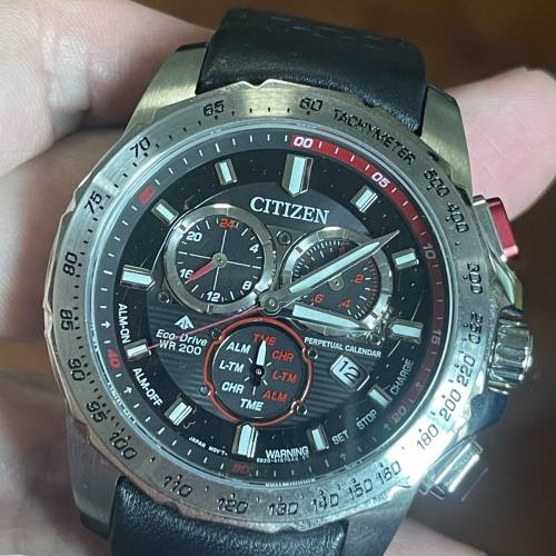 冇乜戴過 好X新😆 蝕讓$999/1隻😁