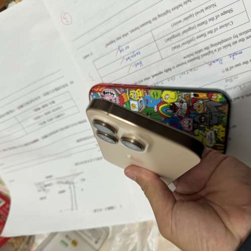 iPhone 16pro 256gb,港行雙卡，金色鈦金屬。電池健康度92，完美冇花，冇修冇拆，所...