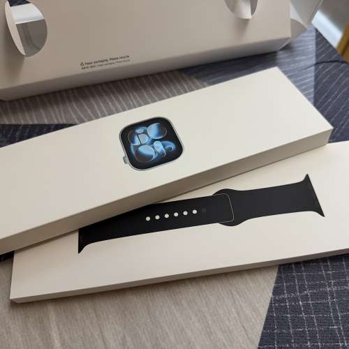 Apple Watch Series 11 42mm 太空灰 GPS