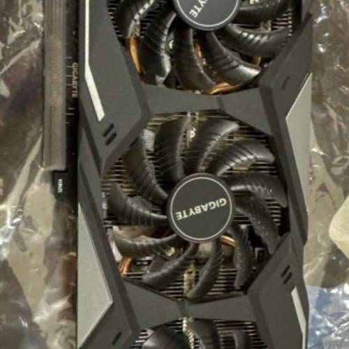 GeForce® GTX 1660 SUPER™ GAMING OC 6G 3 fans