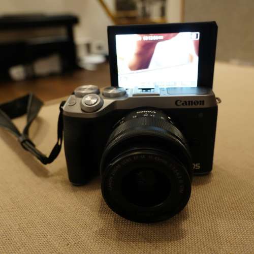 Canon M6 Mark II Full Set