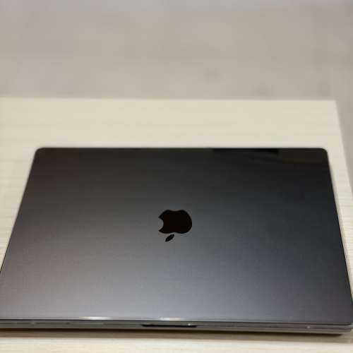 MacBook Pro m4 max 16'' 40核心cpu 64gb記憶體 1TB ssd