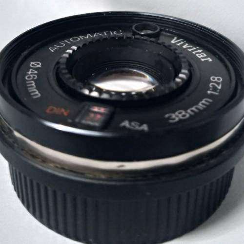 Vivitar  Automatic 38mm F2,8  (拆自 Vivitar AF 菲林 機仔) 已加m42螺絲牙(配合對...