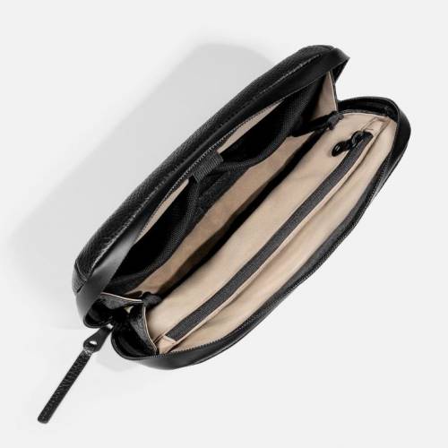 Grams28 131男仕真皮斜孭袋