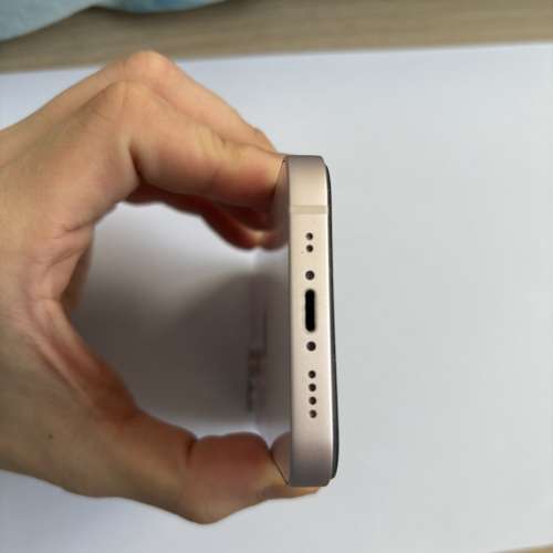 Iphone13mini 128g 粉紅色，可以交換手機，多除小補