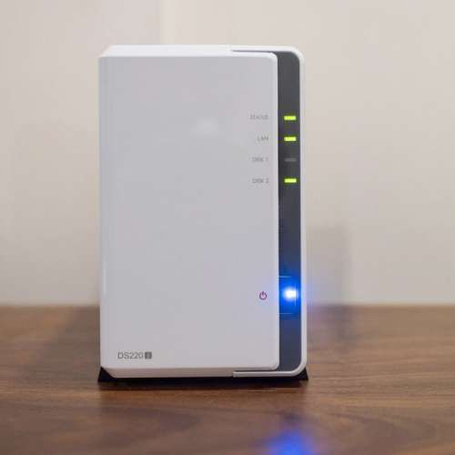 Synology DS220j NAS