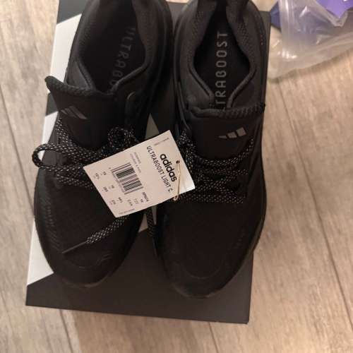 Adidas ULTRABOOST LIGHT C