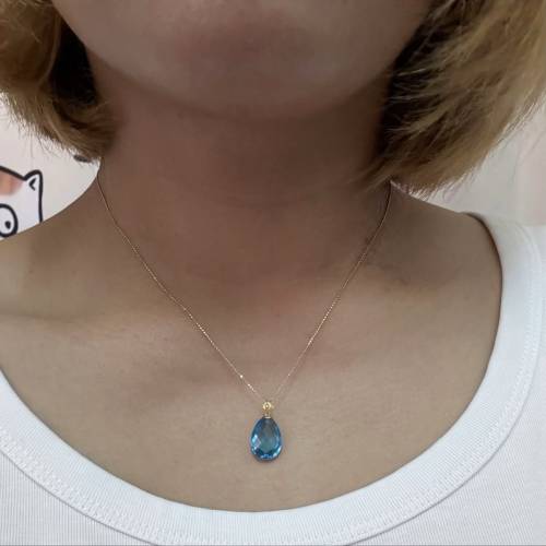 18k金扣托帕石吊墜