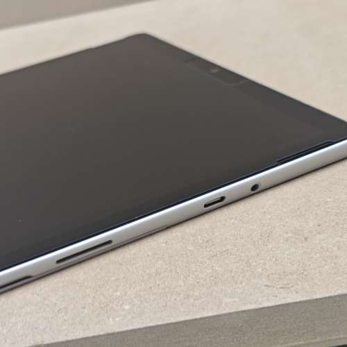 微软Surface pro Go 128G 1926 （二手）