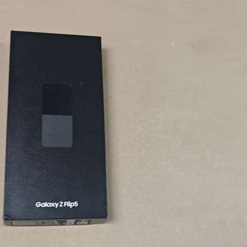 [速放] 全新美版 Samsung Galaxy Z Flip5 12+256GB 黑色 摺機 荃灣站交收 歡迎出價