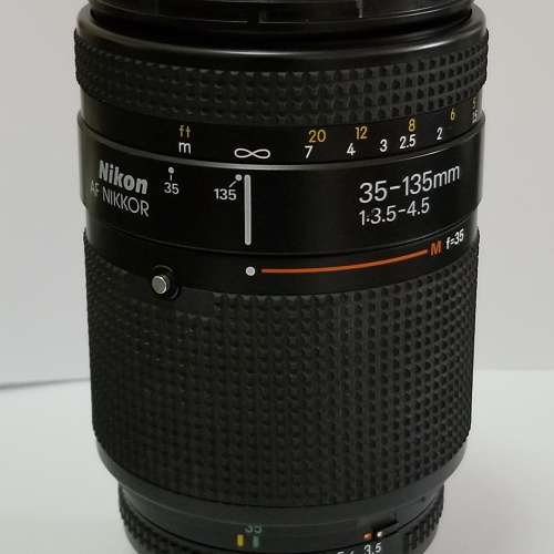 Nikon AF35-135mm FX 1:3.5-4.5 Zoom Lens