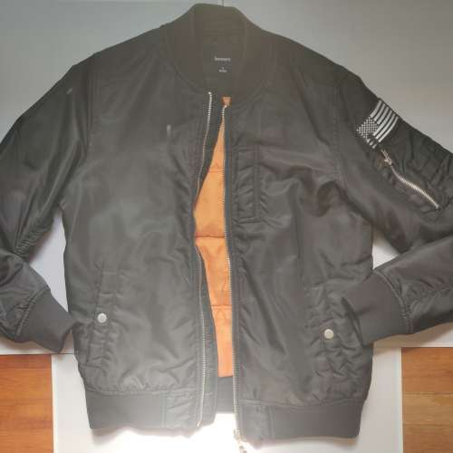 Bossini bomber size S