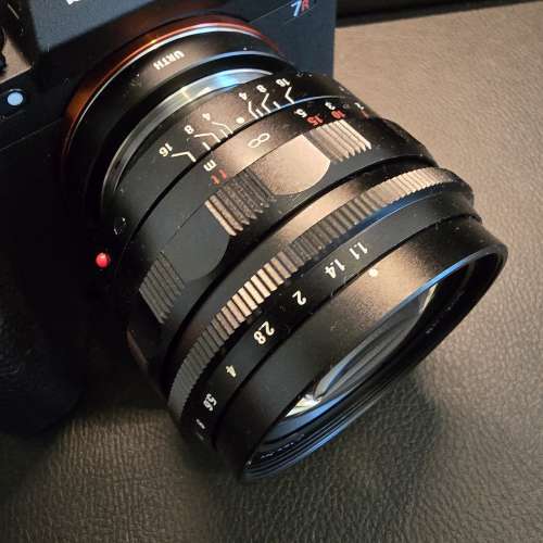 Voigtlander Nokton 50mm F1.1