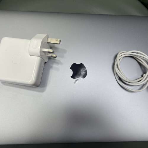 99%New MacBook Pro 15吋 2016年 i7 16+512SSD 太空灰色 香港行貨 有配件 首選超值