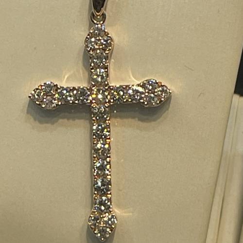 18K 750 玫瑰金 1卡15份鑽石 十字架 吊咀 $5999