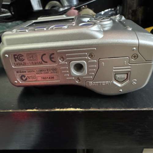 nikon coolpix 2100 CCD