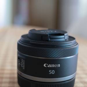 canon rf 50mm f1.8 99% new