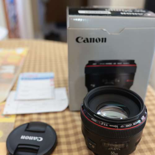 Canon EF 50mm f1.2 95% very new