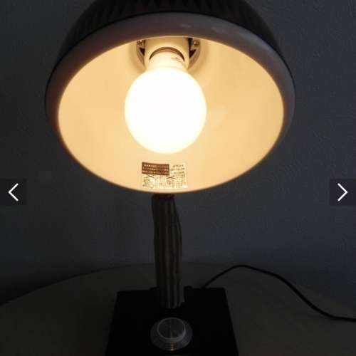 出售 昭和時期 全新日本制 小泉產業 座枱燈一箋(庫存品），100%正常，整體約100%新...