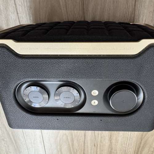 JBL Authentics 200 Speaker