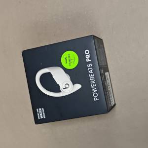誠放美版 Beats Powerbeats Pro 無線耳機 白色 二手 掛耳式設計 運動首選 荃灣站交收