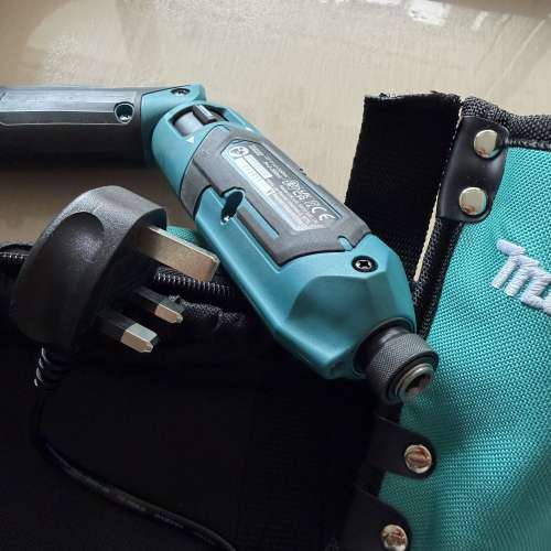 makita充電螺絲批