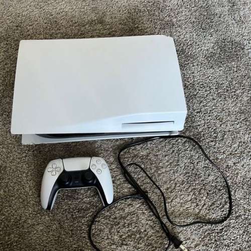 PS5 光碟版 內置額外1tb ssd