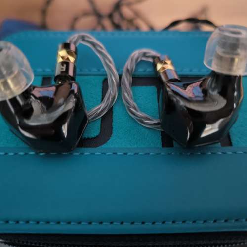 Unique Melody MEST Jet Black