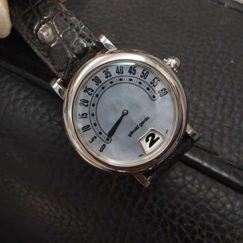 壞 Gerald Genta Jumping hour Retro  飛返錶