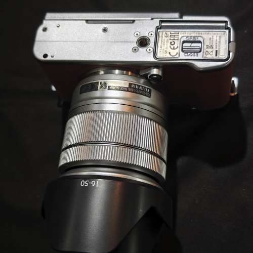Fujifilm XM1 富士 X-M1 + 16-50 16mm 50mm 16 50 跟2電一充連肩帶 冇盒冇單冇證冇...
