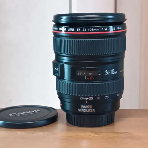 Canon EF 24-105mm f/4L IS USM 鏡頭，一手買入自用,保養良好。鏡頭95%新淨,鏡片清...