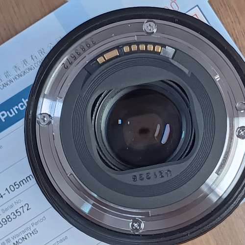 Canon EF 24-105mm f/4L IS USM 鏡頭，一手買入自用,保養良好。鏡頭95%新淨,鏡片清...