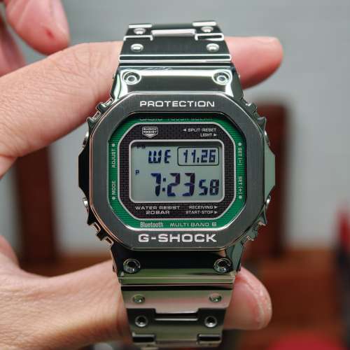 新淨行貨有保 日本製 G-Shock  GMW-B5000D-3 綠圈