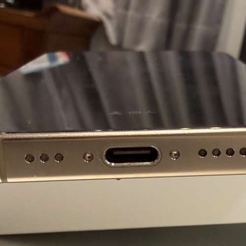 iPhone 16 Pro 256GB 香檳金色 一手機主 香港Apple Store行貨 有單有保 完美冇花 ...