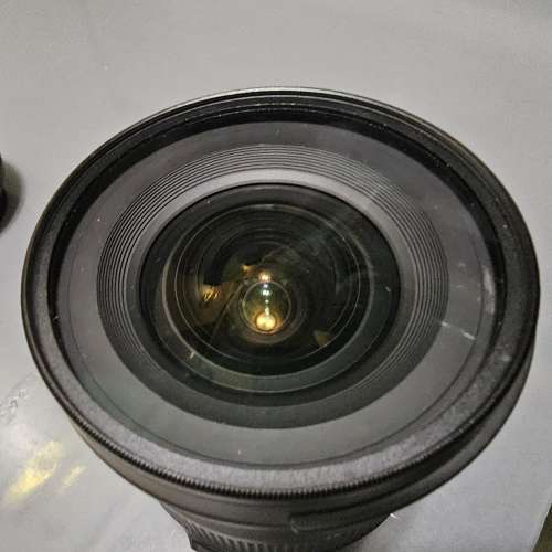 Tamron 17-35 F2.8-4。EF