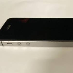 二手iPhone se 32gb 黑色