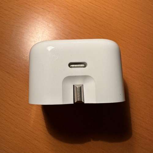 原裝 Apple 20W USB C Power Adapte 原裝火牛