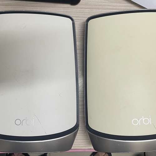 Orbi (RBK852) 三頻 AX6000 Mesh WiFi 6 無線系統 (2件裝, 1主機 + 1分機)