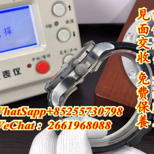 百年靈Breitling 復仇者系列 V17311101B1W1 44mm