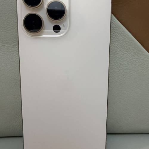 放95%新 原裝行貨 iPhone 16 Pro Max 512 沙漠金色 $7500