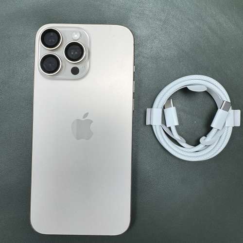 90%New iPhone 16 Pro Max 256GB 金色 香港行貨 電池95% 有配件 自用首選超值