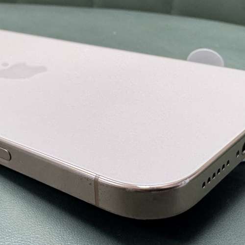90%New iPhone 16 Pro Max 256GB 金色 香港行貨 電池95% 有配件 自用首選超值