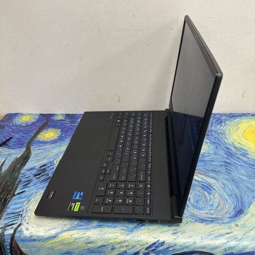 (HP RTX 4050獨顯頂級電競)HP 15.6吋Mon 頂級電競Victus/i7-13700H/ 4,8,16,32GB R...