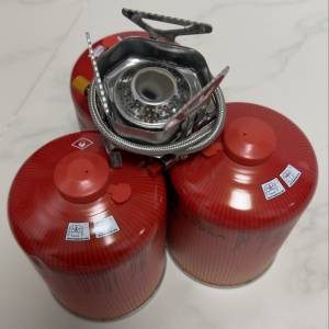 放3大罐高山氣爐頭