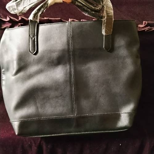 女士真皮手提包