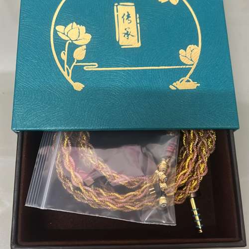 [泰國耳機線系列](線名:三幻神เทพผีสามองค์)單晶銀+單晶銅+單晶金鍍，...