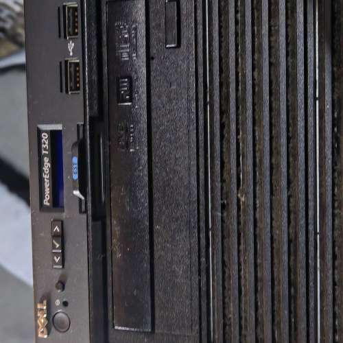 Dell PowerEdge T320 伺服器 server ONE 4 Core CPU 8 GB RAM