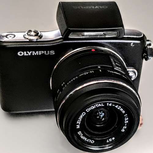 八九成新 Olympus最輕盈嬌小黑魂 Pen Mini EPM 1 只重265gm可選配鏡頭